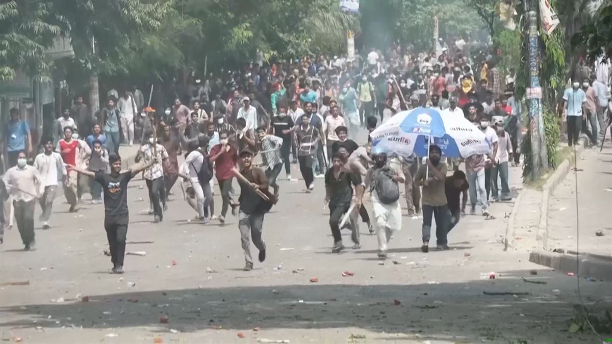 Bangladeshko ikasleen protesteta