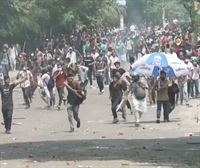 Mila pertsonatik gora atxilotu dituzte azken 48 orduetan Bangladeshko ikasleen protestetan