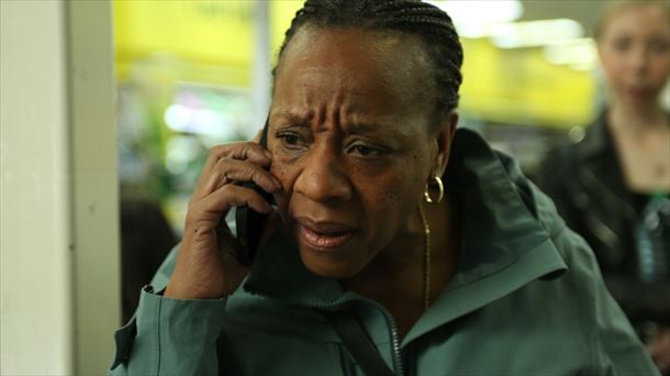 Marianne Jean-Baptiste en "Mi única familia"