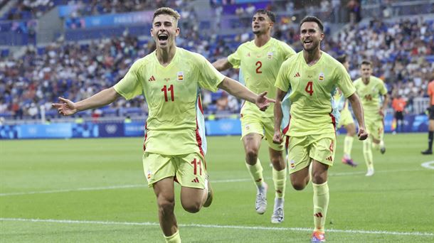 Fermín López celebra su segundo gol ante Japón. Foto: EFE