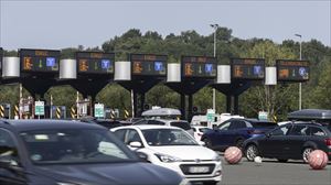 Normalidad en las carreteras de la CAV, tras las retenciones de la mañana en Armiñón