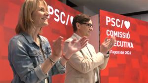 Salvador Illa es recibido entre aplausos a su llegada a la reunión de la Ejecutiva del PSC