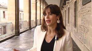 Jaiez gozatzeko deia egin die herritarrei Maider Etxebarriak