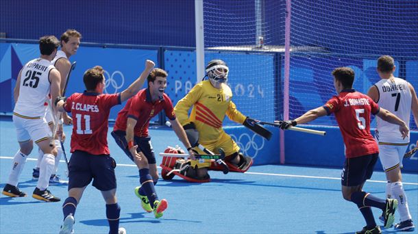 José María Basterra celebra tras marcar durante el partido de cuartos de final.