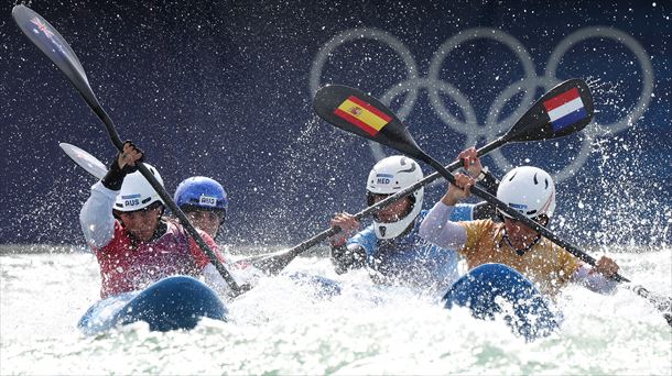 Maialen Chourraut kayak-krosseko final-laurdenetarako sailkatu da Argazkia: EFE