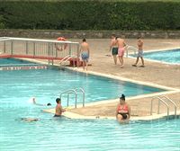 Reabiertas las piscinas exteriores de Artxanda, Errekalde y Txurdinaga, tras 72 días de huelga