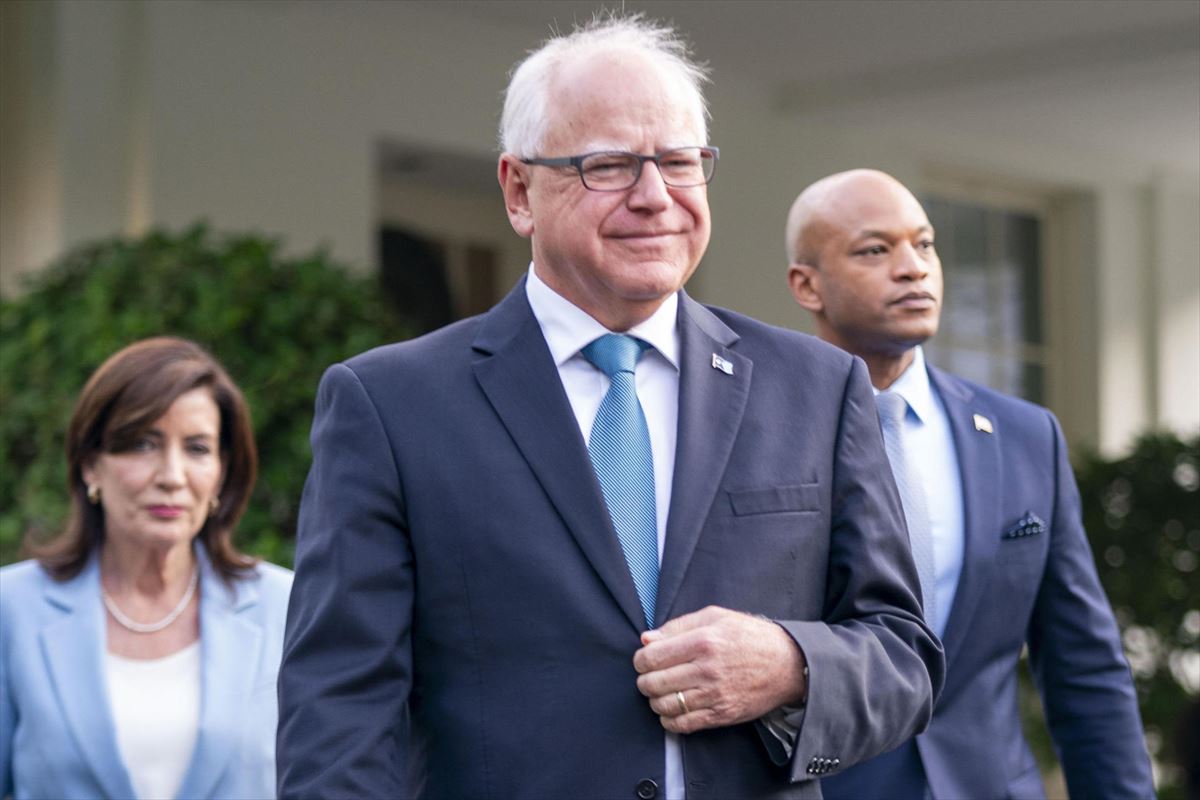 Tim Walz Minnesotako gobernadorea. Argazkia: EFE