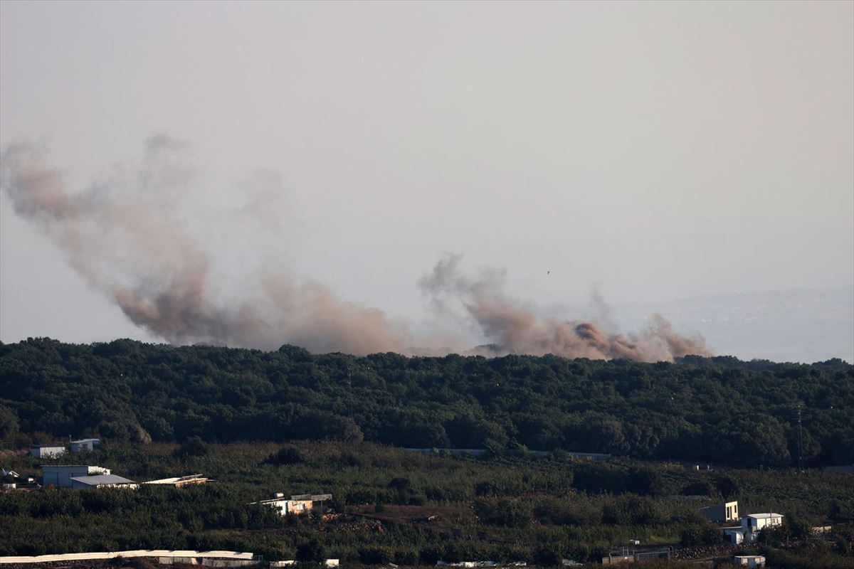 Hostilidades en la frontera entre Libano e Israel, este martes. Foto: EFE