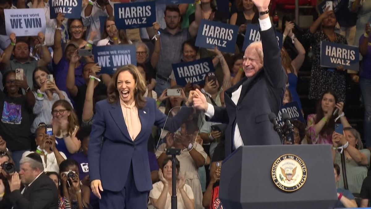 Kamala Harris eta Tim Walz 