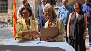 ERC y PSC firman oficialmente su pacto para investir a Illa