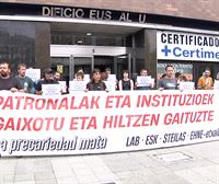 Sindikatuek eraikuntza sektorearen prekarietatea salatu dute Bilbon, Berangoko lan-istripu hilgarriaren ostean