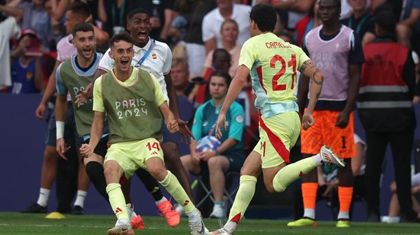 Aimar Oroz celebrando el gol. Foto: EFE