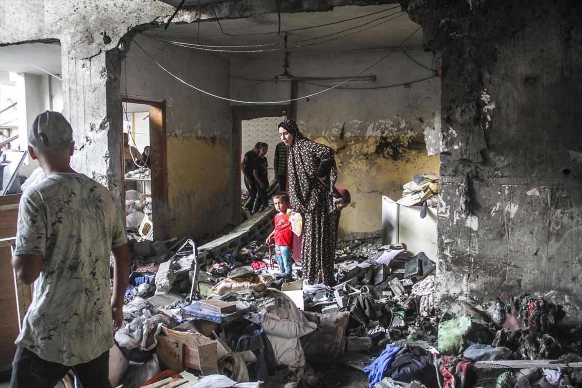 Imagen del interior de la escuela Al Tabaín en Gaza. EFE