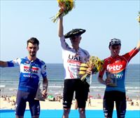 Hirschi, Alaphilippe y Van Eetvelt en el podio de la Clásica San Sebastián 2024