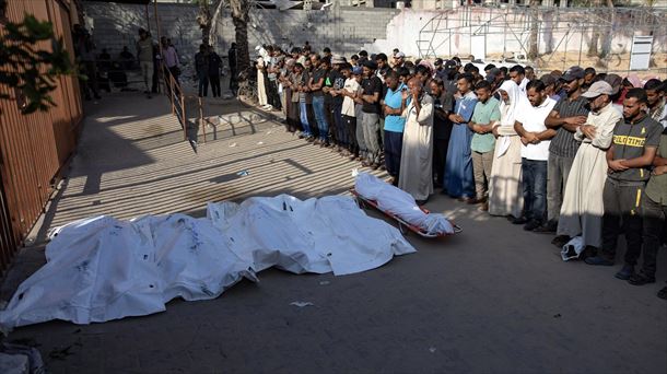 Víctimas de los ataques israelíes en Khan Yunis (Gaza). Foto: EFE