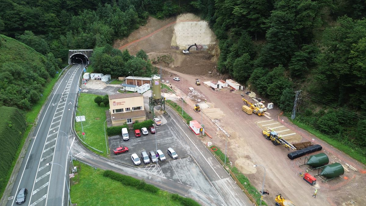 Obras en el túnel de Belate. 