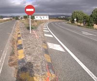 Fallece un motorista de 40 años en Tajonar tras salirse de la vía y chocar con un árbol