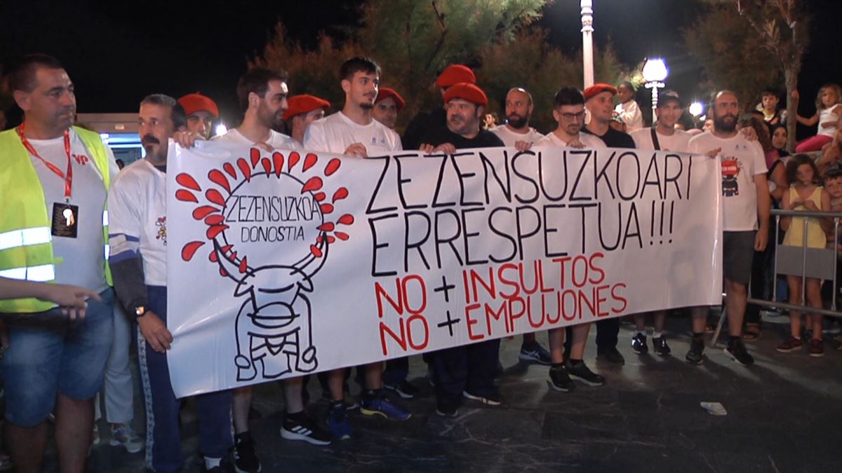 Donostiako zezensuzkoen protesta.