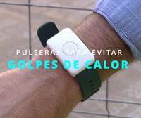 Una empresa navarra reparte unas pulseras especiales a su plantilla para evitar los golpes de calor