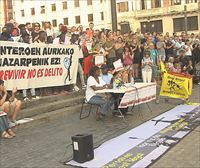 Una plataforma de apoyo a los manteros exige un cambio ante la creciente violencia policial en Bilbao