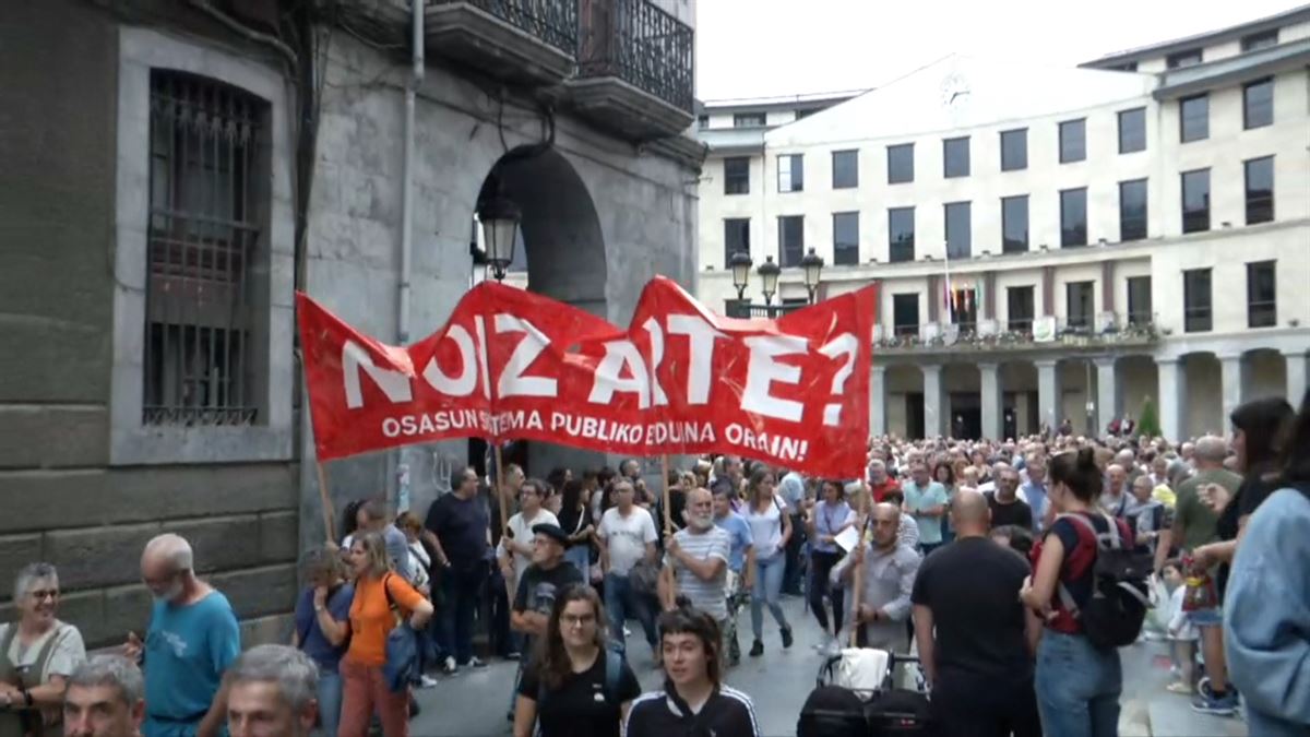 Manifestación en Llodio (Álava).