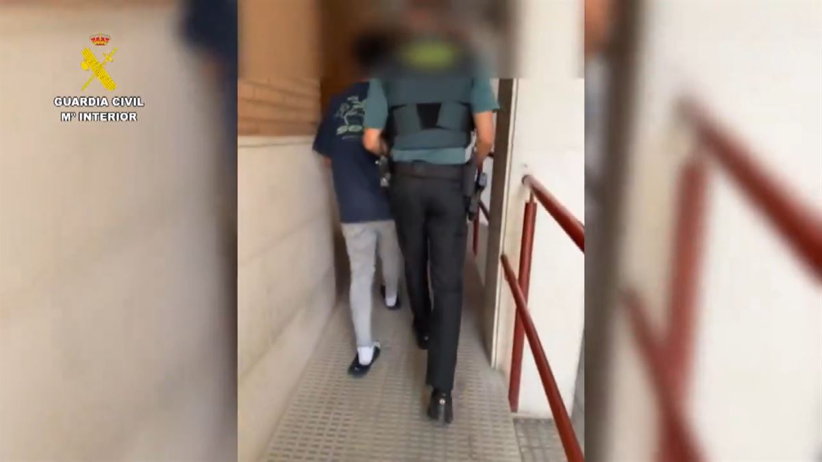 El detenido. Imagen obtenida de un vídeo de la Guardia Civil.