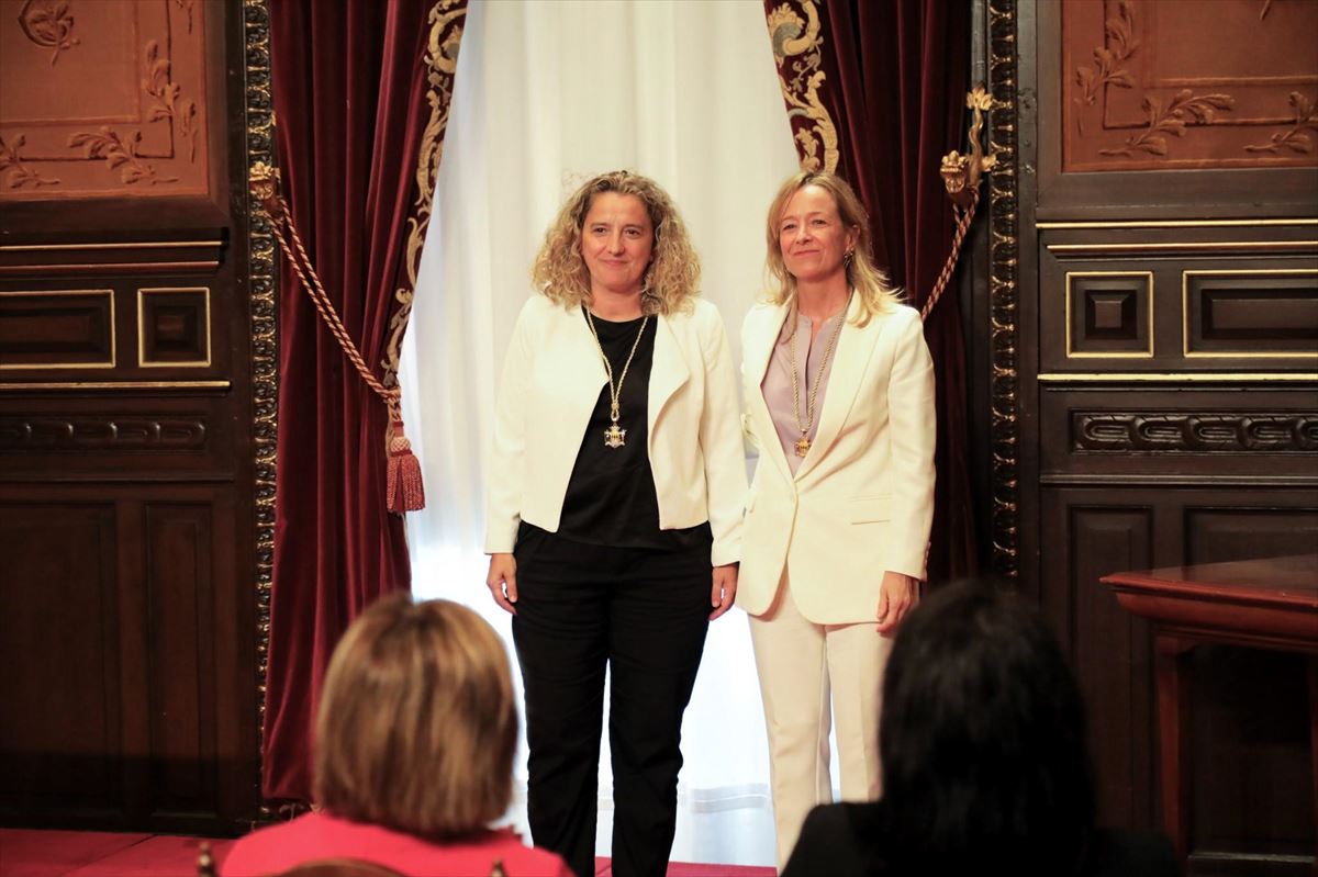 Itziar Agirre toma posesión como Diputada de Hacienda de Gipuzkoa. Foto: Diputación de Gipuzkoa.