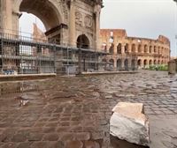 Un rayo causa daños en el Arco de Constantino de Roma, erigido en el año 315