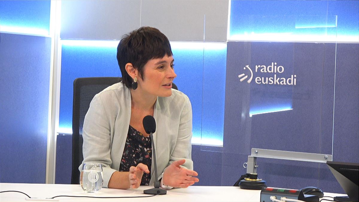 Garbiñe Aranburu, hoy, en Radio Euskadi. 