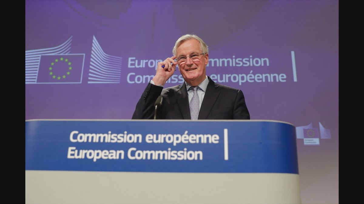 Barnier, durante una comparecencia