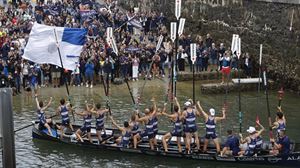 Gizonezkoen 21 traineru, gaur, Kontxako estropadan jokatzeko txartelaren bila