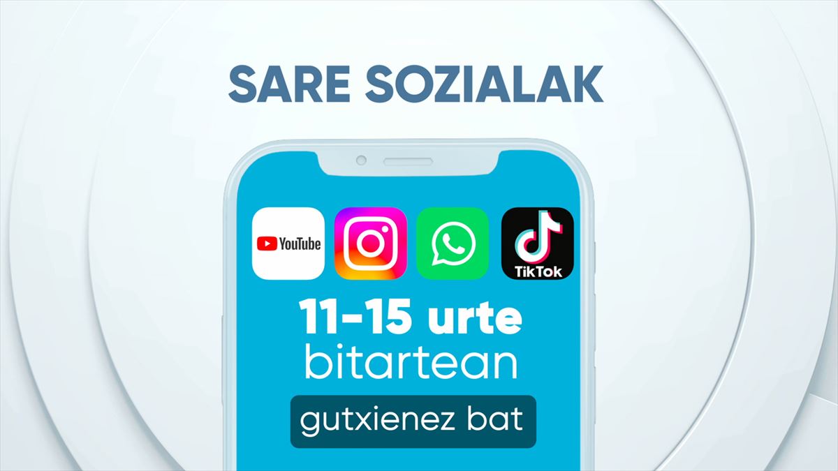 Gaztetxo ia guztiek dute profila sare sozialen batean. Argazkia: EITB Media.