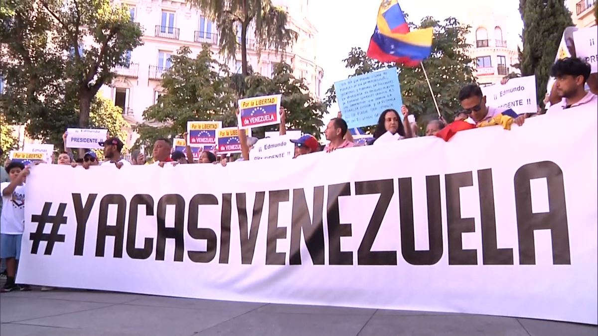 Protesta de venezolanos. Imagen obtenida de un vídeo de Agencias.