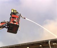 Un incendio afecta al edificio de la Policía Municipal de Pamplona