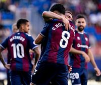 Eibarrek bolada onean jarraitzen du Teneriferi irabazita (1-0)