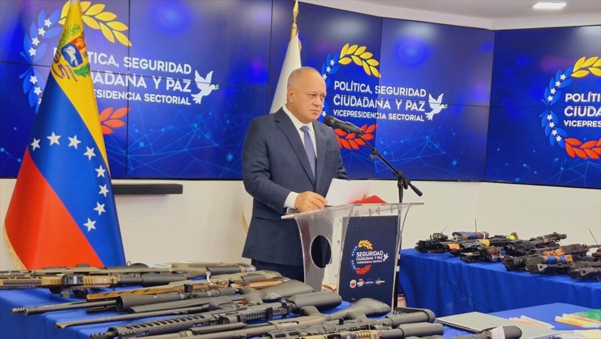 Diosdado Cabelloren prentsaurrekoa. Argazkia:@VNVenezuelanews
