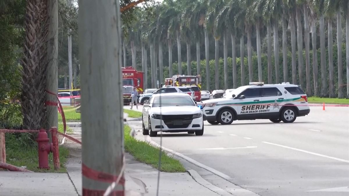 Polizia Trump Internationa Golf Clubean, gertakariak jazo diren tokian. 