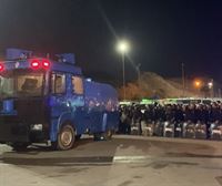 La frontera en Ceuta se mantiene abierta, aunque con mucha presencia policial