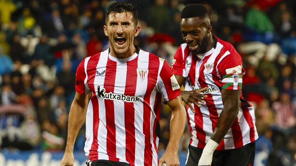 Vivian e Iñaki Williams celebrando uno de los goles. Foto: EFE