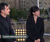 El director David Pérez Sañudo y la actriz Miren Gaztañaga tras la proyección de 'Azken erromantikoak'