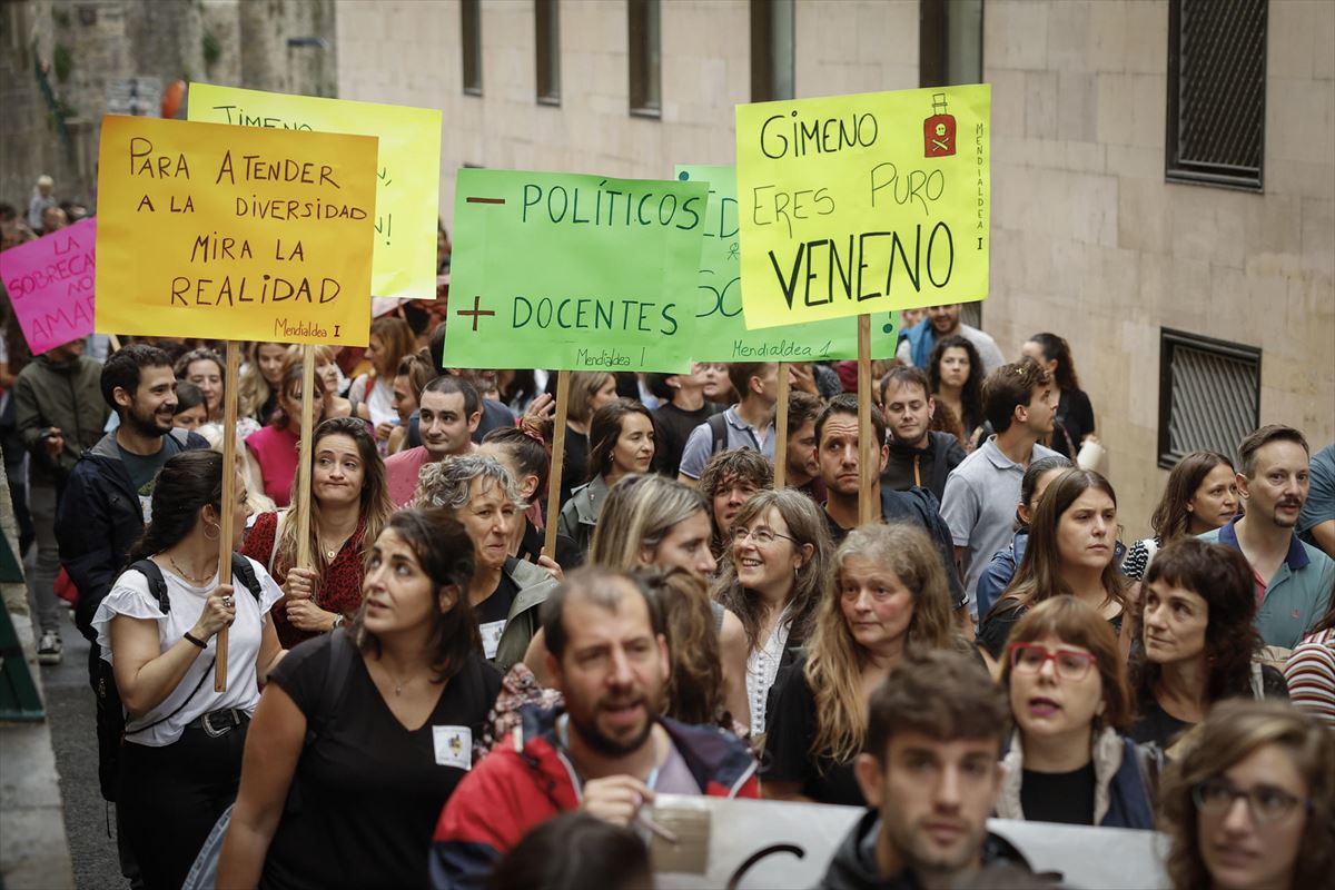 Manifestación docentes del 25 de septiembre. Foto: EFE. 