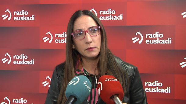 Begoña Pedrosa Hezkuntza sailburua, Radio Euskadin