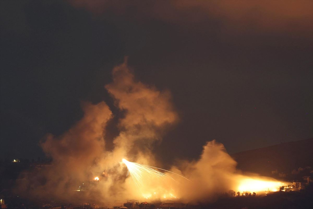 Fuego de artillería alcanzan zonas cercanas a pueblos del sur de Líbano. 