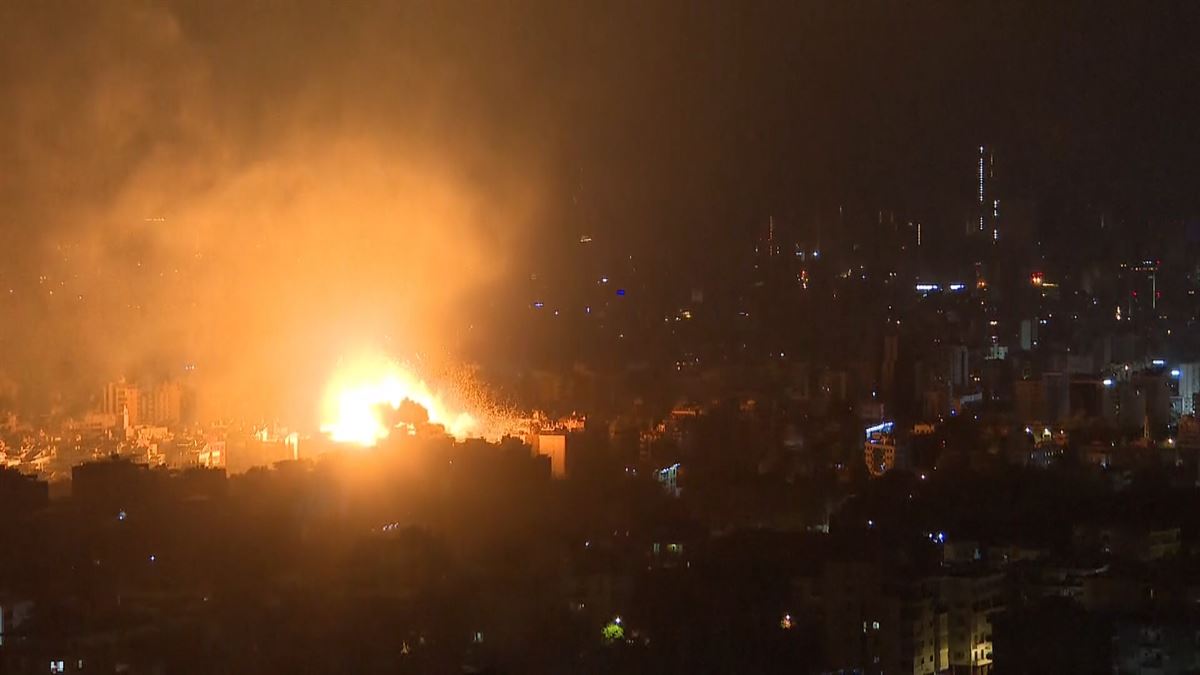 Netanyahu, en la reunión de su gabinete esta pasada noche. 