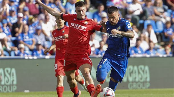 Abel Bretones en una jugada del partido. Foto: EFE