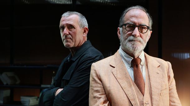 Tartean Teatroa estrena en el Teatro Arriaga "El dilema del corcho" 