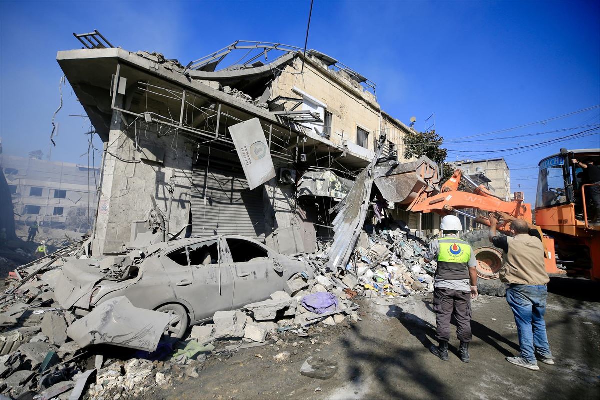 Ataque israelí sobre un mercado en Nabatieh, al sur de Líbano. EFE. 