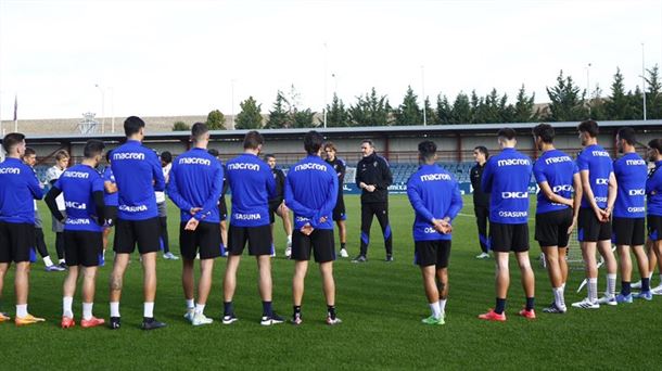 
Osasuna vuelve a entrenar tras el parón de la Liga por las selecciones (vía @CAOsasuna)