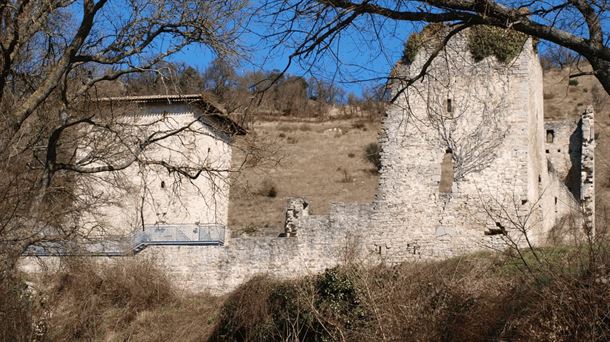 A los pies del castillo está el Palacio de los Gebara. PUEBLOS DE ÁLAVA