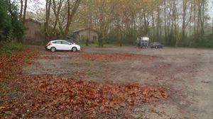 Atzoko uholdeen ostean, gaur garbiketa egiteko eta kalteak zenbatzeko eguna dute Gipuzkoako herri askotan